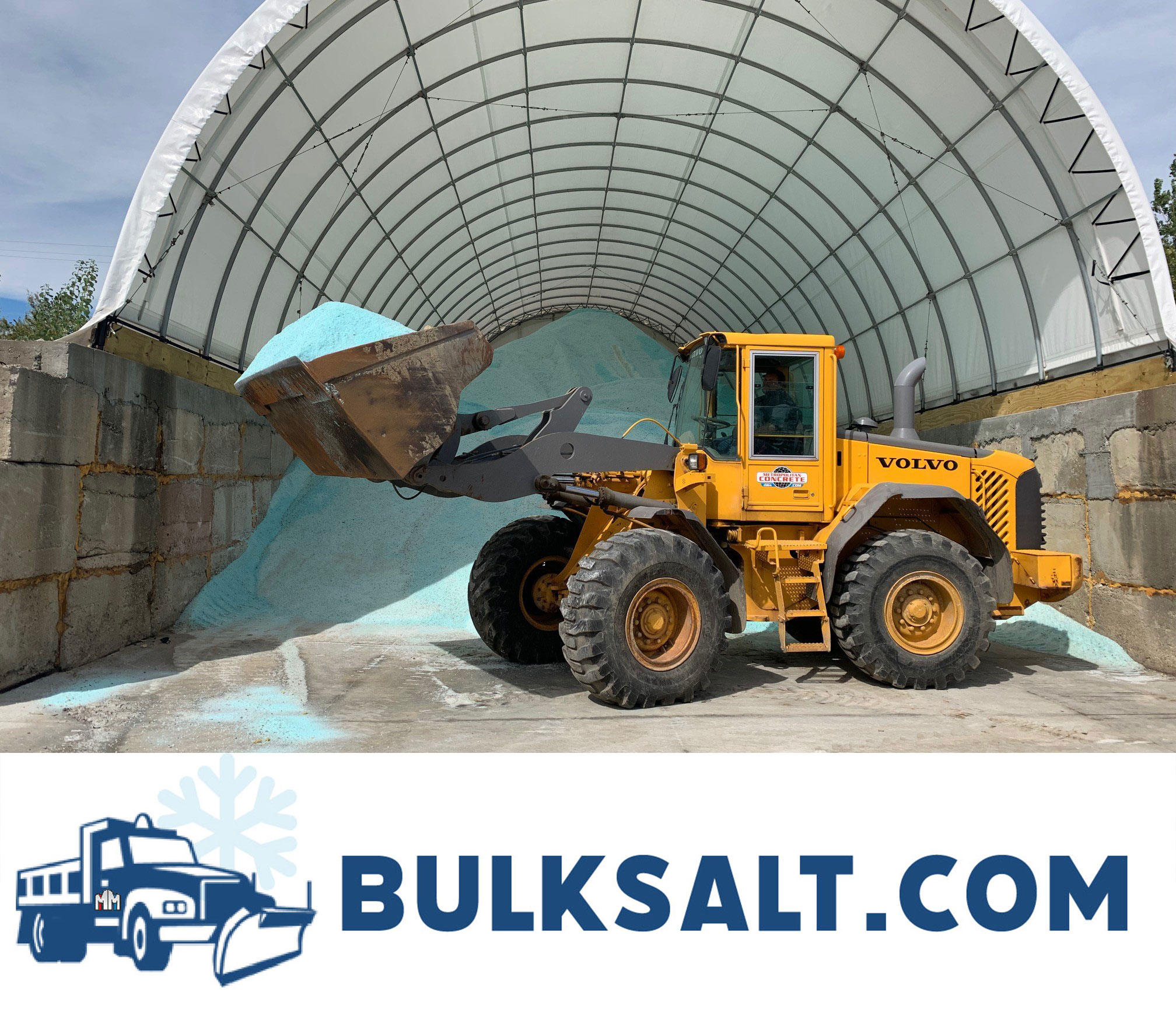 Small Bulldozer moving Salt for BulkSalt.com